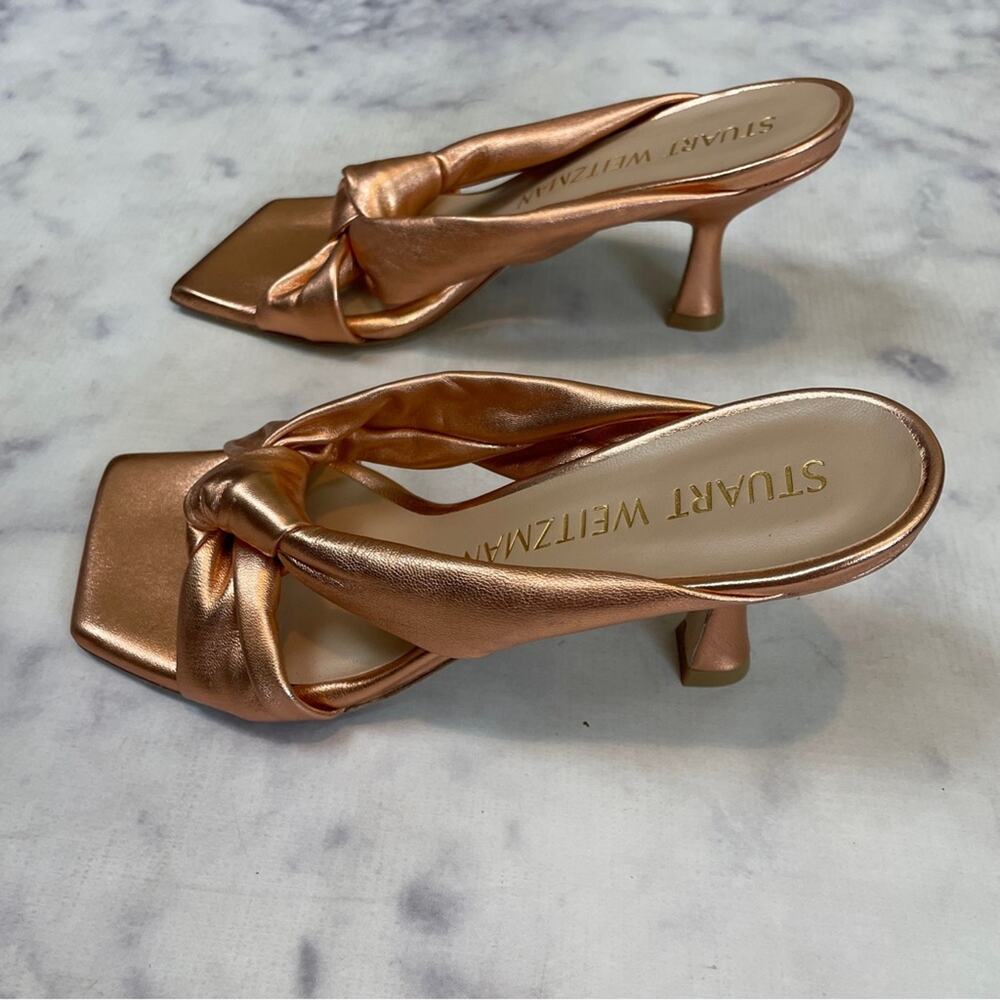Stuart Weitzman Playa Metallic Knot Sandals Kitten Heel Mules Sz 7 - Picture 3 of 11